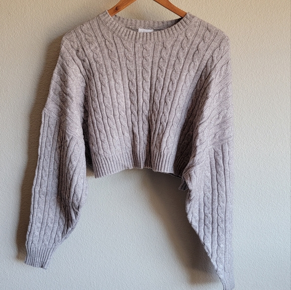 Le Lis Sweaters - Le Lis Knit Crop Sweater